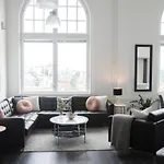 Upea Loftsuite, Jaervinaekymae, Wifi, Sauna & *