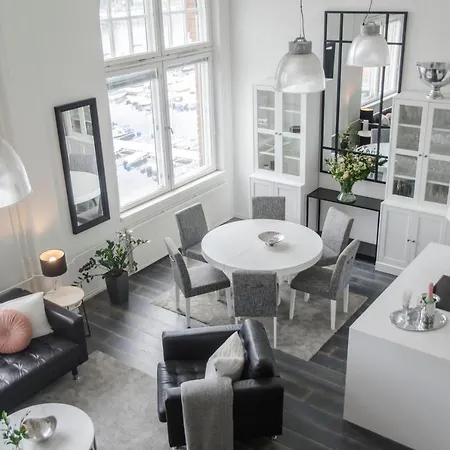 Upea Loftsuite, Jaervinaekymae, Wifi, Sauna & Tampere