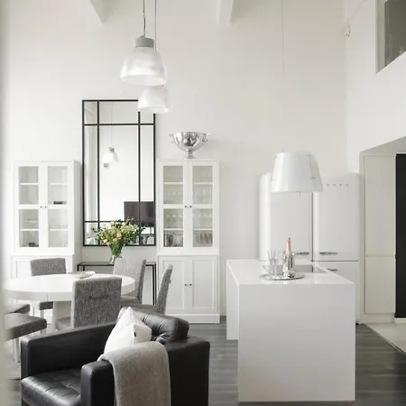 Upea Loftsuite, Jaervinaekymae, Wifi, Sauna & *