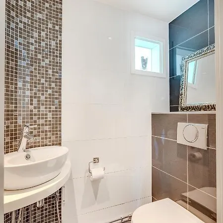 Upea Loftsuite, Jaervinaekymae, Wifi, Sauna & *