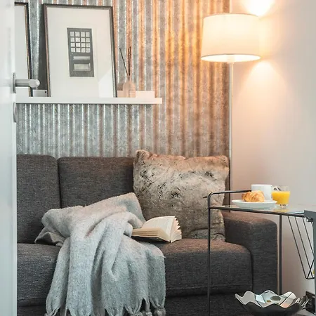 Upea Loftsuite, Jaervinaekymae, Wifi, Sauna &