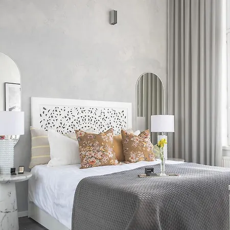 Upea Loftsuite, Jaervinaekymae, Wifi, Sauna & アパート