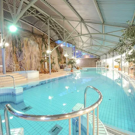 Upea Loftsuite, Jaervinaekymae, Wifi, Sauna & Appartement *