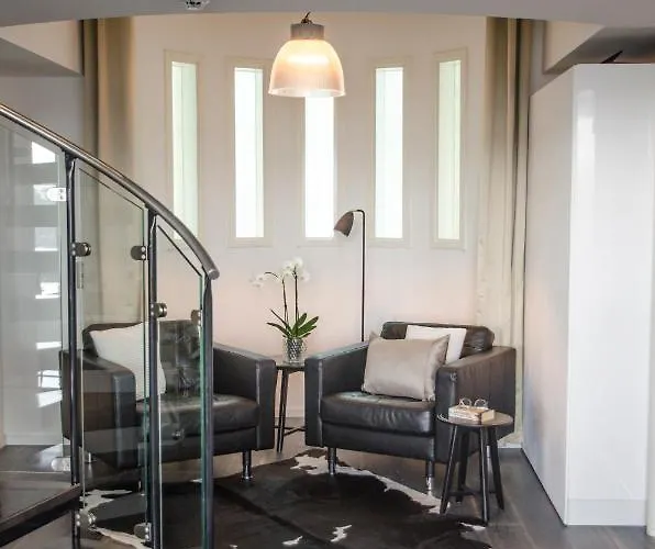 Upea Loftsuite, Jaervinaekymae, Wifi, Sauna & Tampere