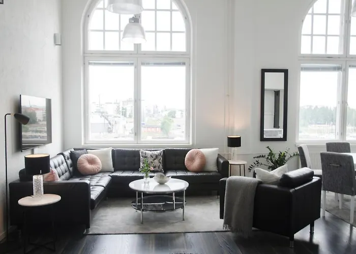 Upea Loftsuite, Jaervinaekymae, Wifi, Sauna & *