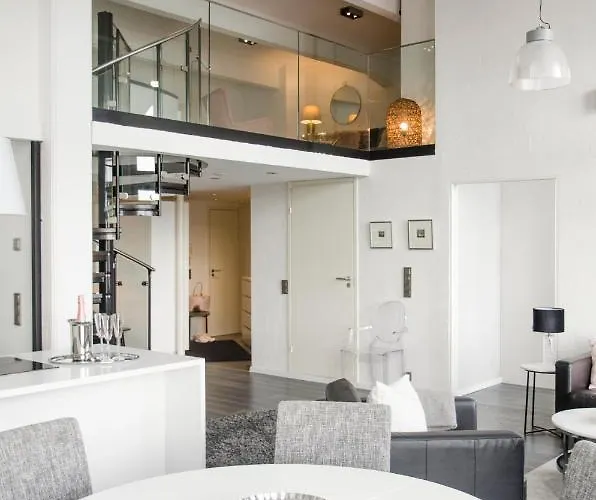 Upea Loftsuite, Jaervinaekymae, Wifi, Sauna & *