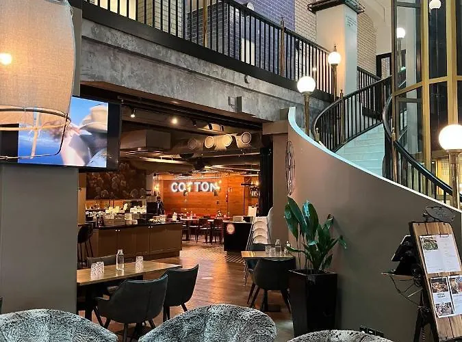 Apartament Upea Loftsuite, Jaervinaekymae, Wifi, Sauna &