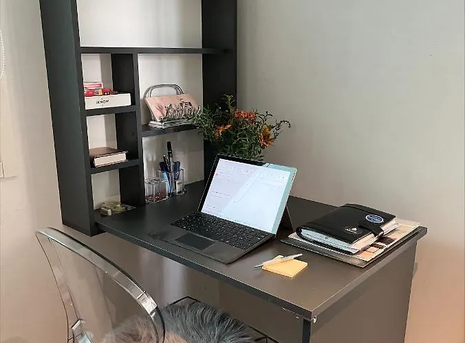 Apartament Upea Loftsuite, Jaervinaekymae, Wifi, Sauna & Tampere