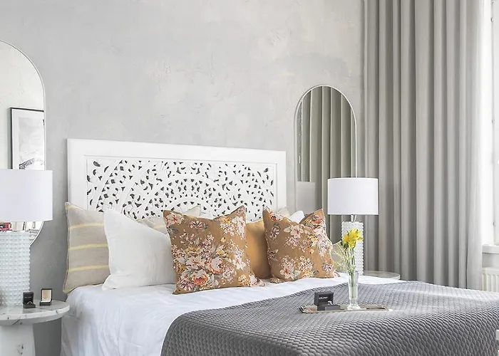 Upea Loftsuite, Jaervinaekymae, Wifi, Sauna & Apartament