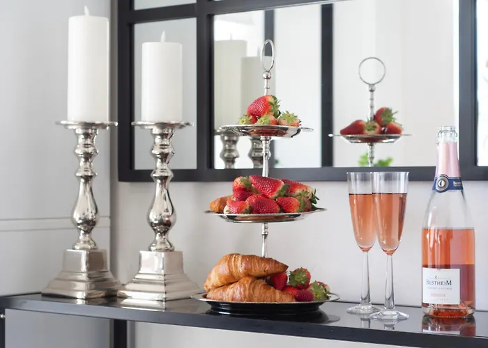 Upea Loftsuite, Jaervinaekymae, Wifi, Sauna & Apartament *