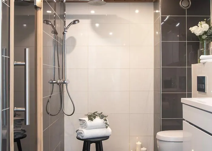 Upea Loftsuite, Jaervinaekymae, Wifi, Sauna & Tampere