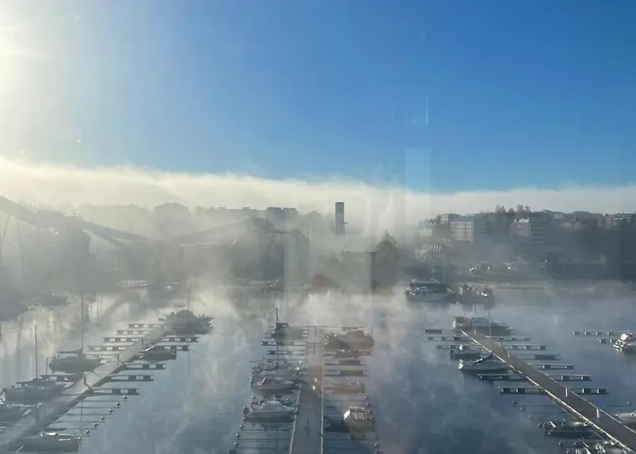 Upea Loftsuite, Jaervinaekymae, Wifi, Sauna & Apartament